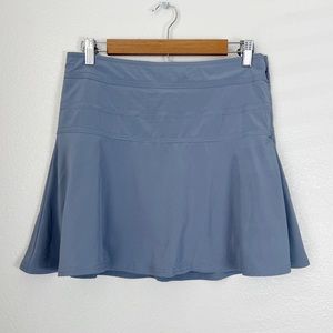 Athleta “All Day” Semi-Fitted Mid-Rise Blue/Grey Skort Women’s Size 6 Petite